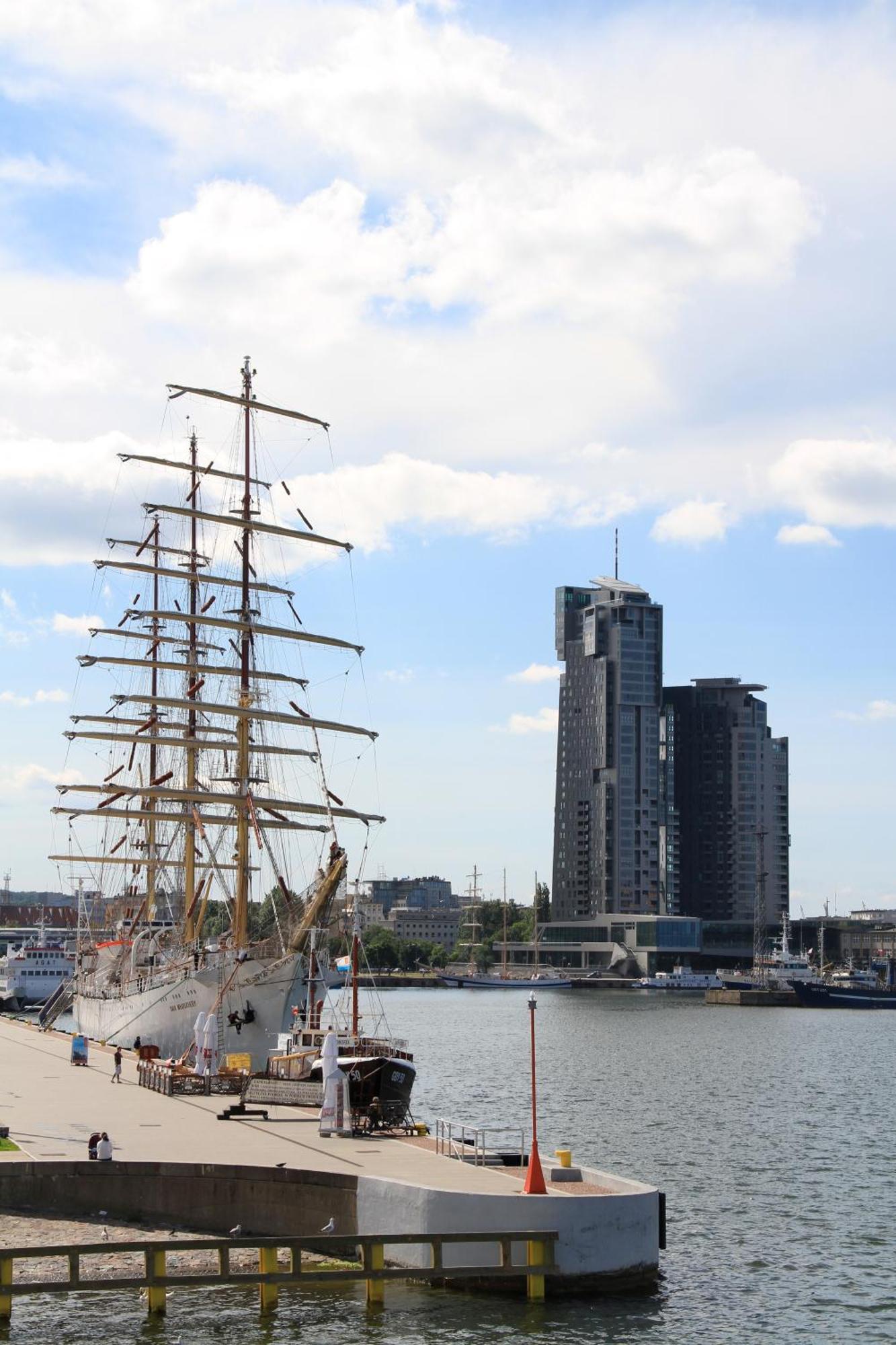 Apartamenty Sea Towers Gdynia Exterior photo